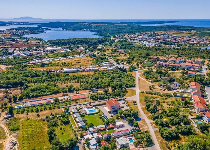 Rok 4 By Interhome * Pola